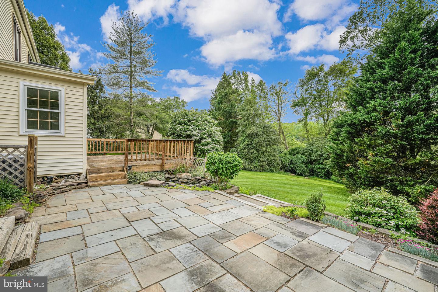 9808 KOHOUTEK CT, VIENNA, Virginia 22182, 4 Bedrooms Bedrooms, ,3 BathroomsBathrooms,Residential,For sale,9808 KOHOUTEK CT,VAFX2235778 MLS # VAFX2235778