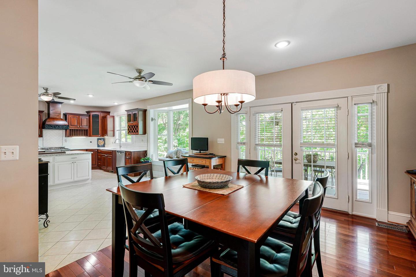520 CLAGETT ST SW, LEESBURG, Virginia 20175, 4 Bedrooms Bedrooms, ,3 BathroomsBathrooms,Residential,For sale,520 CLAGETT ST SW,VALO2094560 MLS # VALO2094560