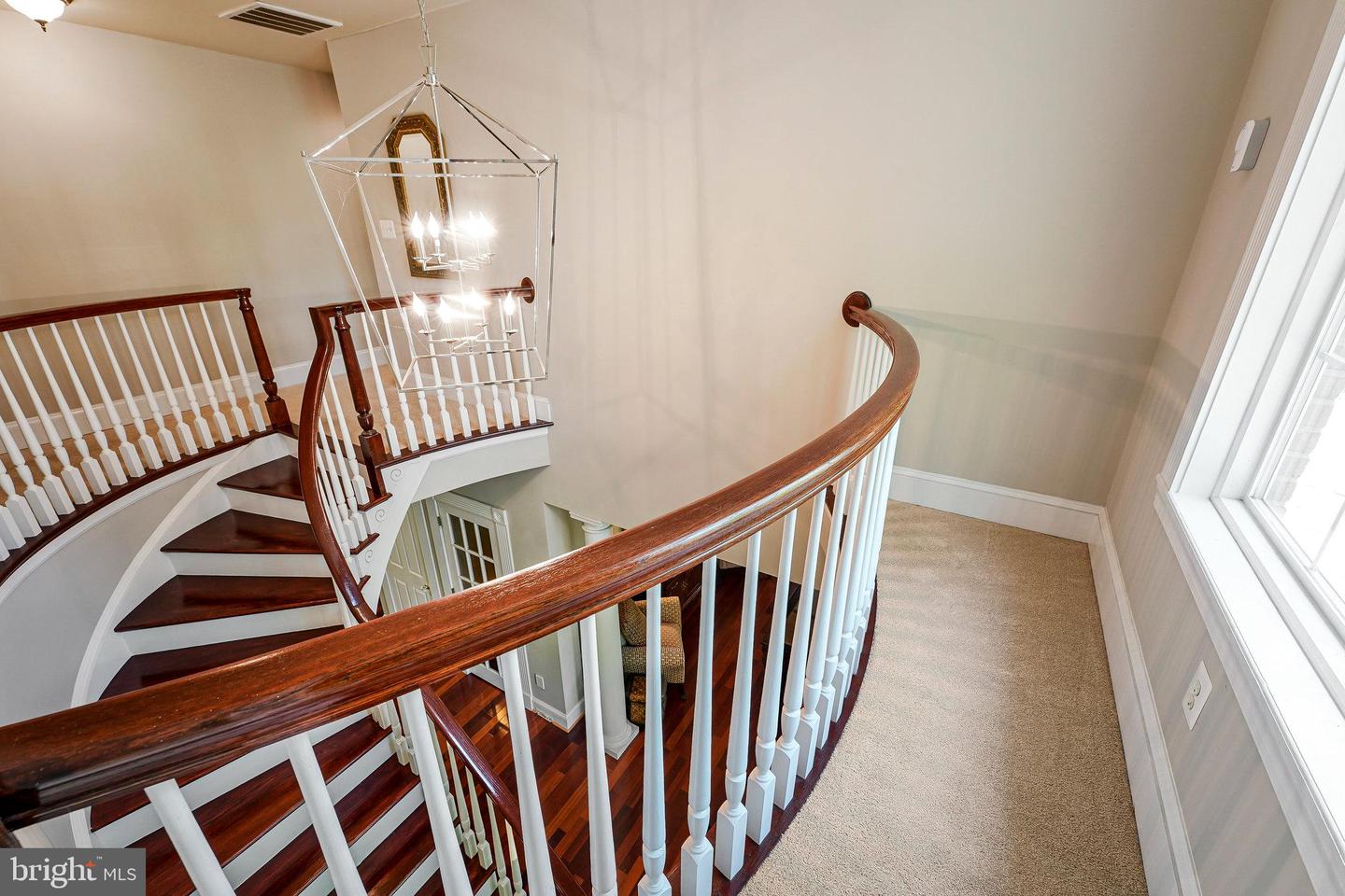 520 CLAGETT ST SW, LEESBURG, Virginia 20175, 4 Bedrooms Bedrooms, ,3 BathroomsBathrooms,Residential,For sale,520 CLAGETT ST SW,VALO2094560 MLS # VALO2094560
