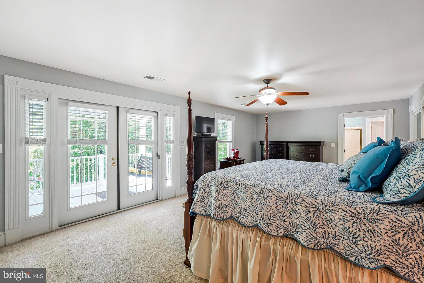 520 CLAGETT ST SW, LEESBURG, Virginia 20175, 4 Bedrooms Bedrooms, ,3 BathroomsBathrooms,Residential,For sale,520 CLAGETT ST SW,VALO2094560 MLS # VALO2094560