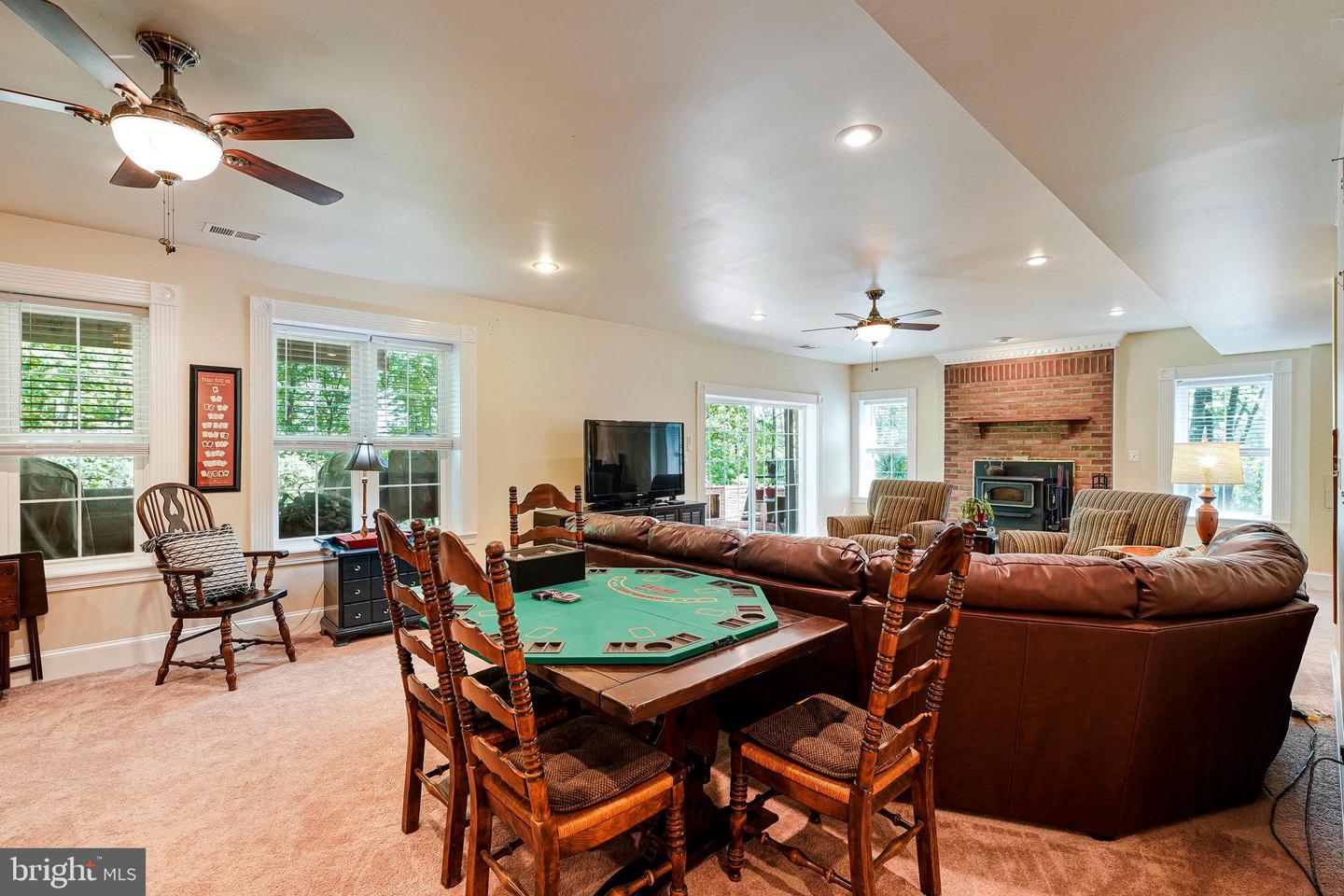 520 CLAGETT ST SW, LEESBURG, Virginia 20175, 4 Bedrooms Bedrooms, ,3 BathroomsBathrooms,Residential,For sale,520 CLAGETT ST SW,VALO2094560 MLS # VALO2094560