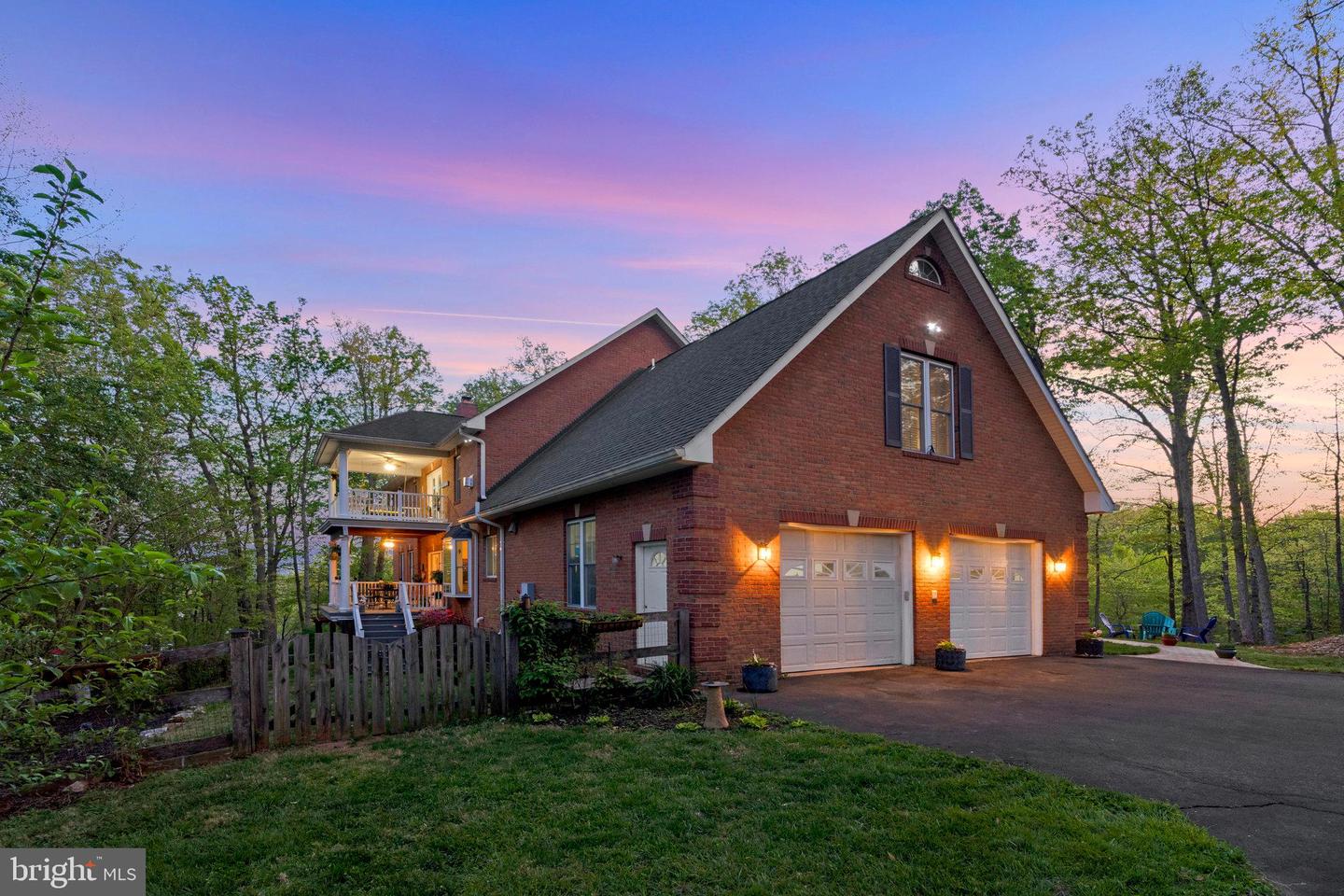 520 CLAGETT ST SW, LEESBURG, Virginia 20175, 4 Bedrooms Bedrooms, ,3 BathroomsBathrooms,Residential,For sale,520 CLAGETT ST SW,VALO2094560 MLS # VALO2094560