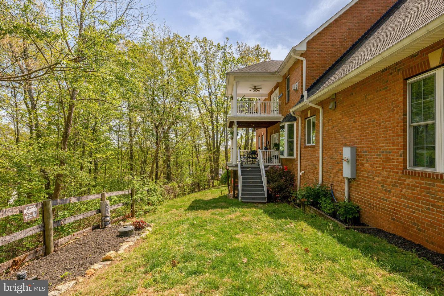 520 CLAGETT ST SW, LEESBURG, Virginia 20175, 4 Bedrooms Bedrooms, ,3 BathroomsBathrooms,Residential,For sale,520 CLAGETT ST SW,VALO2094560 MLS # VALO2094560