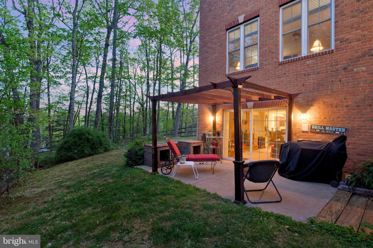 520 CLAGETT ST SW, LEESBURG, Virginia 20175, 4 Bedrooms Bedrooms, ,3 BathroomsBathrooms,Residential,For sale,520 CLAGETT ST SW,VALO2094560 MLS # VALO2094560
