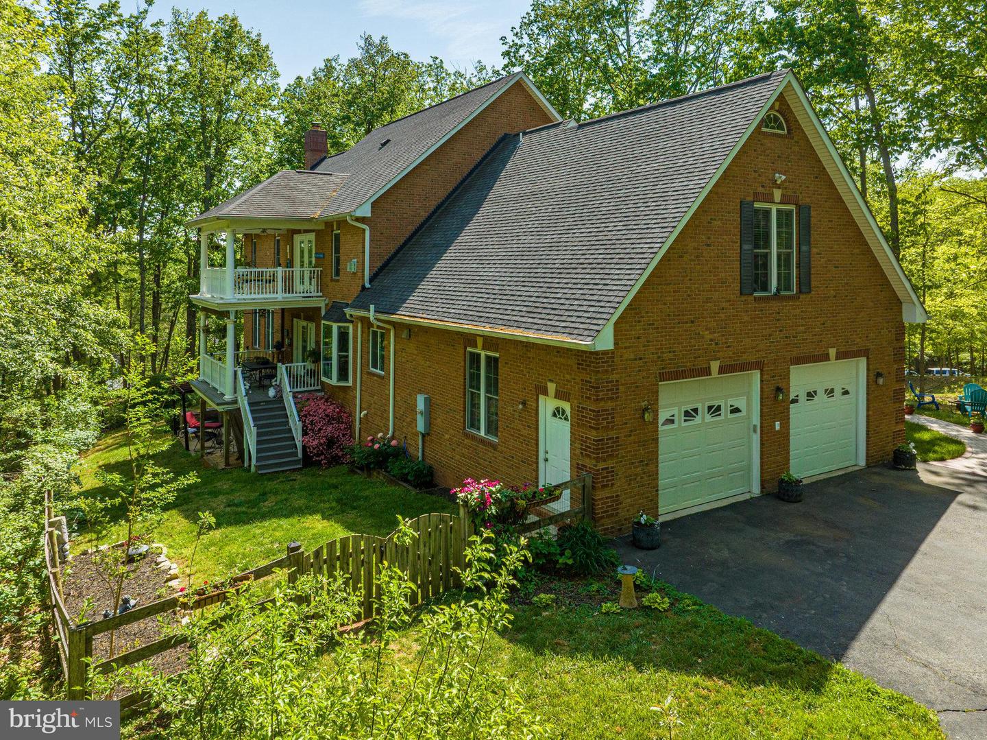 520 CLAGETT ST SW, LEESBURG, Virginia 20175, 4 Bedrooms Bedrooms, ,3 BathroomsBathrooms,Residential,For sale,520 CLAGETT ST SW,VALO2094560 MLS # VALO2094560