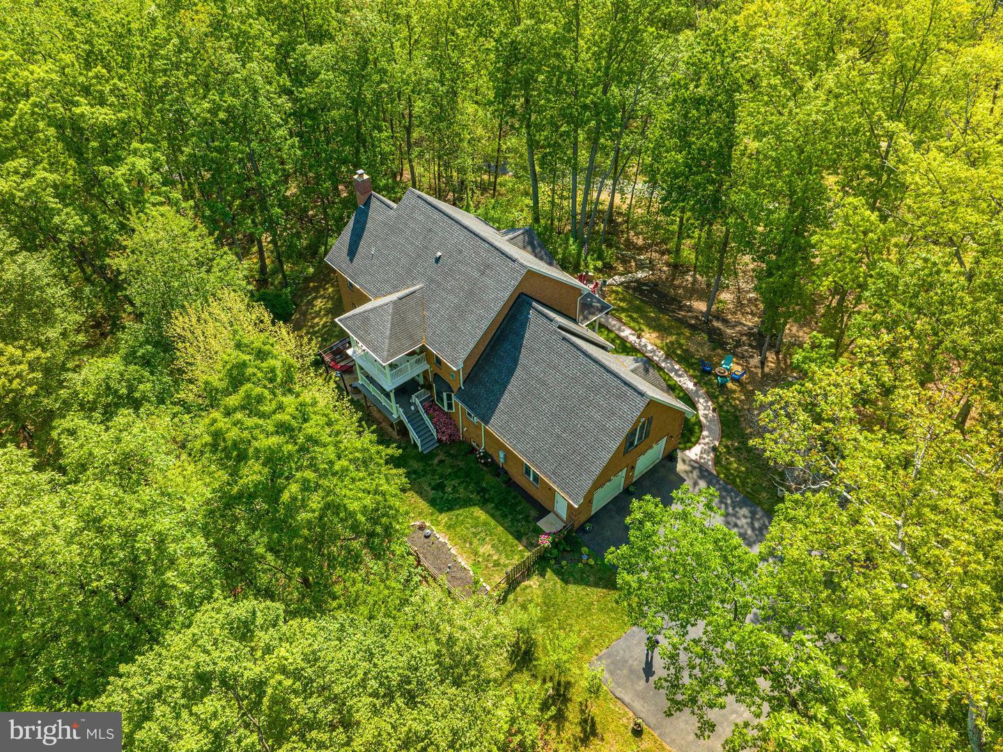 520 CLAGETT ST SW, LEESBURG, Virginia 20175, 4 Bedrooms Bedrooms, ,3 BathroomsBathrooms,Residential,For sale,520 CLAGETT ST SW,VALO2094560 MLS # VALO2094560