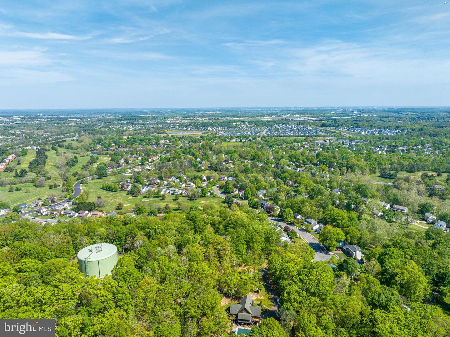 520 CLAGETT ST SW, LEESBURG, Virginia 20175, 4 Bedrooms Bedrooms, ,3 BathroomsBathrooms,Residential,For sale,520 CLAGETT ST SW,VALO2094560 MLS # VALO2094560