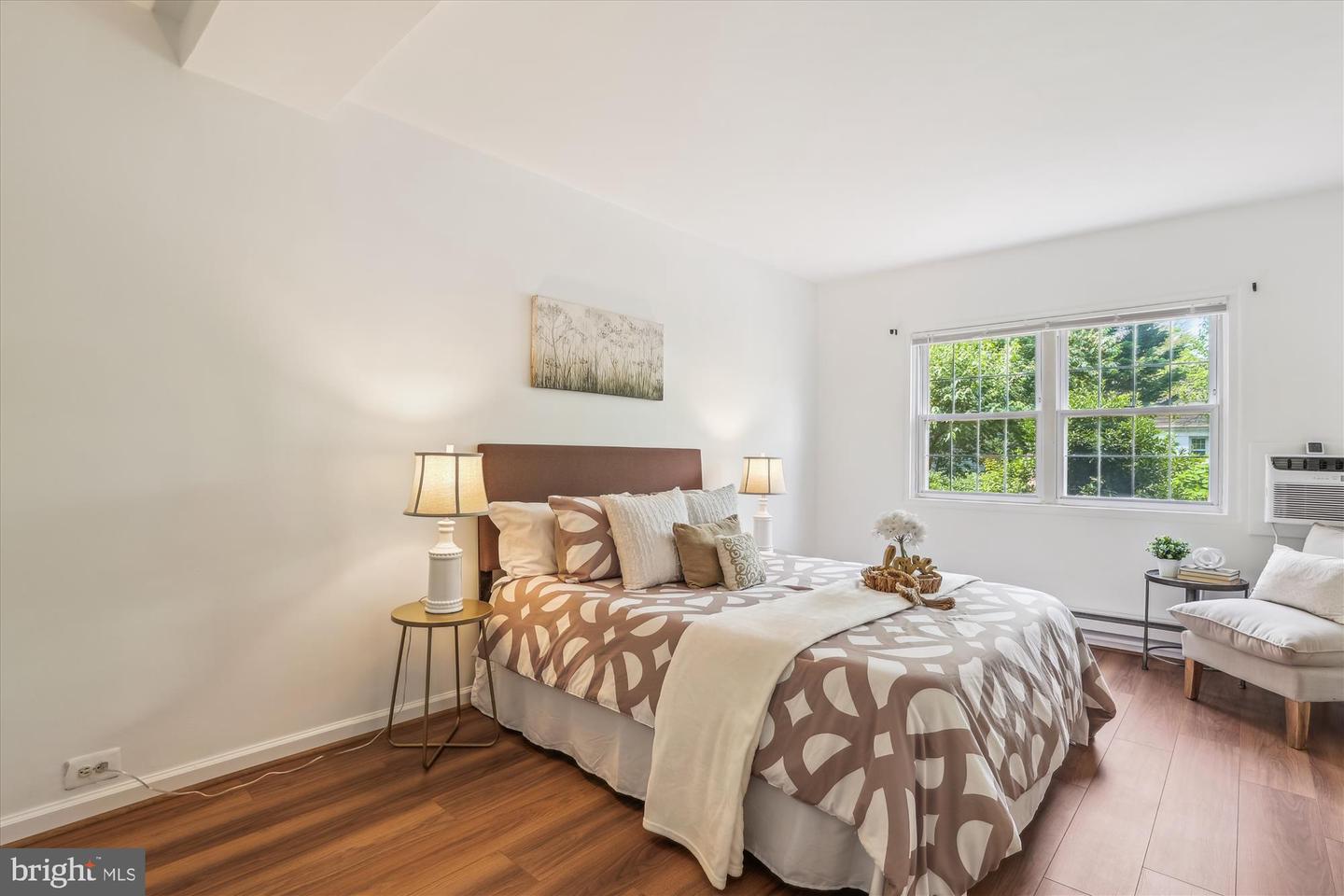 3733 GUNSTON RD, ALEXANDRIA, Virginia 22302, 2 Bedrooms Bedrooms, ,1 BathroomBathrooms,Residential,For sale,3733 GUNSTON RD,VAAX2044460 MLS # VAAX2044460