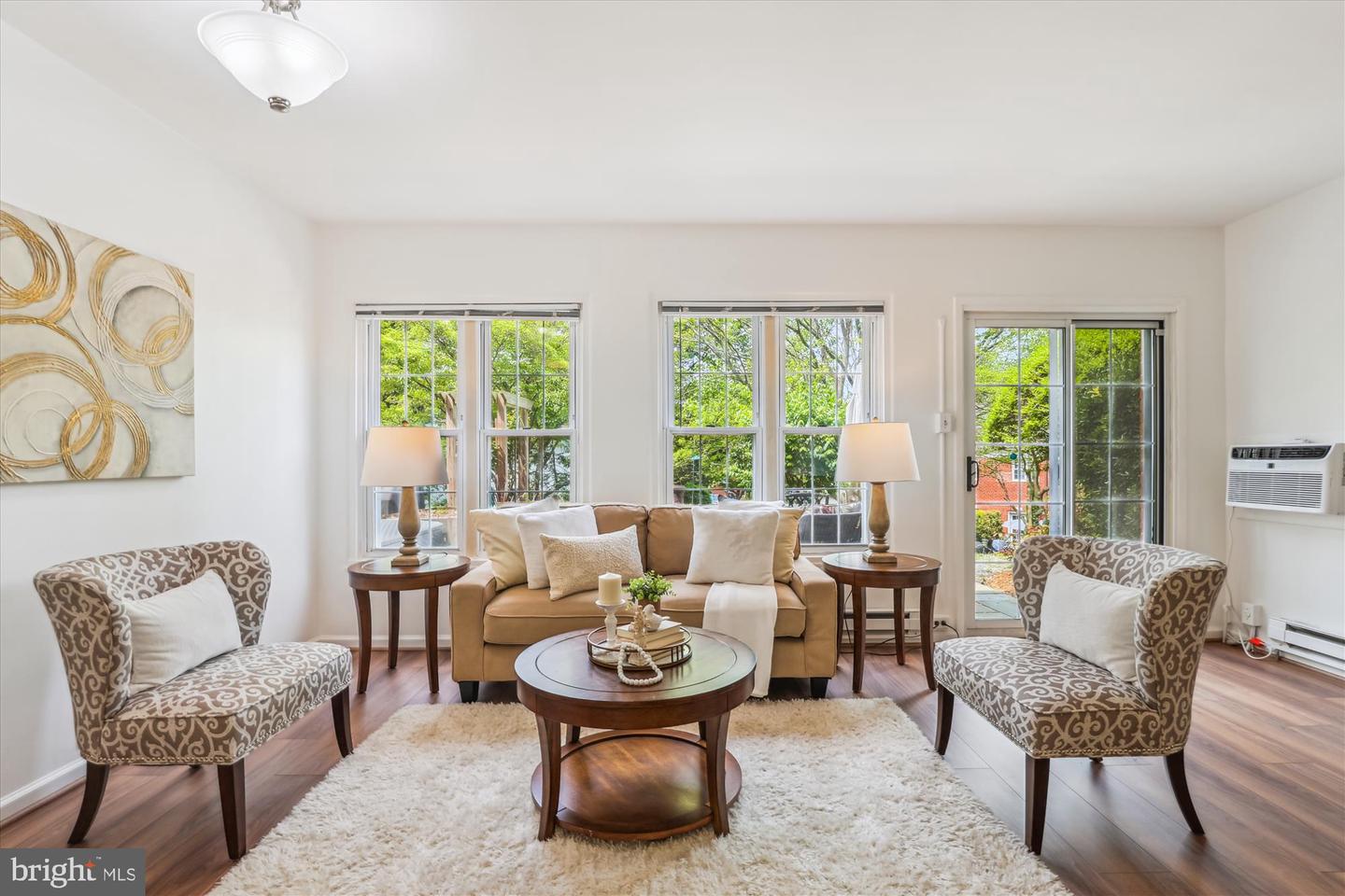 3733 GUNSTON RD, ALEXANDRIA, Virginia 22302, 2 Bedrooms Bedrooms, ,1 BathroomBathrooms,Residential,For sale,3733 GUNSTON RD,VAAX2044460 MLS # VAAX2044460