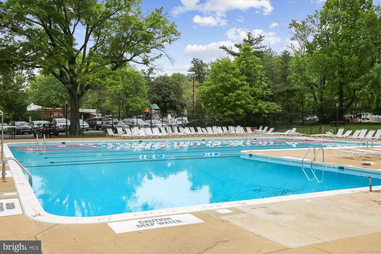 3733 GUNSTON RD, ALEXANDRIA, Virginia 22302, 2 Bedrooms Bedrooms, ,1 BathroomBathrooms,Residential,For sale,3733 GUNSTON RD,VAAX2044460 MLS # VAAX2044460
