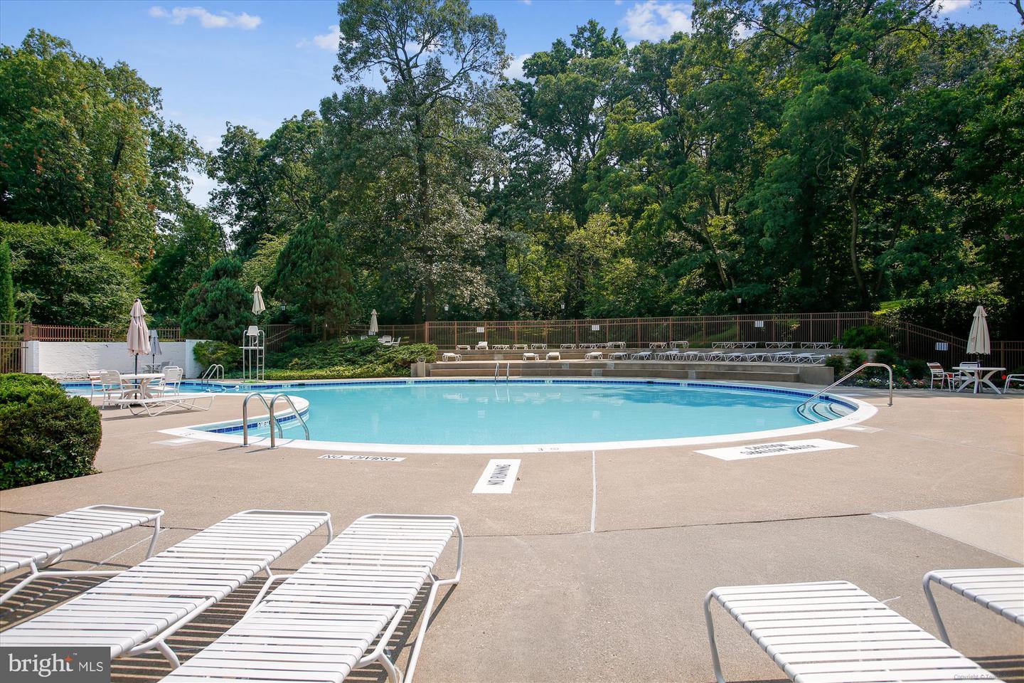 3733 GUNSTON RD, ALEXANDRIA, Virginia 22302, 2 Bedrooms Bedrooms, ,1 BathroomBathrooms,Residential,For sale,3733 GUNSTON RD,VAAX2044460 MLS # VAAX2044460