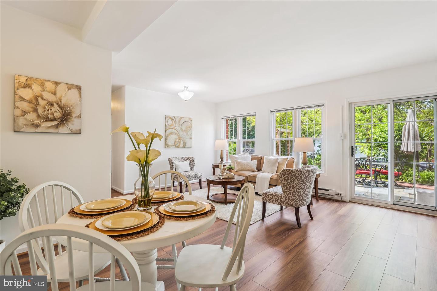 3733 GUNSTON RD, ALEXANDRIA, Virginia 22302, 2 Bedrooms Bedrooms, ,1 BathroomBathrooms,Residential,For sale,3733 GUNSTON RD,VAAX2044460 MLS # VAAX2044460