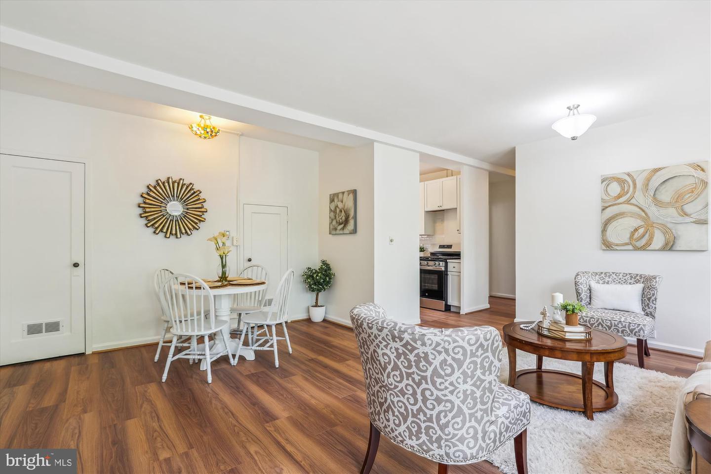 3733 GUNSTON RD, ALEXANDRIA, Virginia 22302, 2 Bedrooms Bedrooms, ,1 BathroomBathrooms,Residential,For sale,3733 GUNSTON RD,VAAX2044460 MLS # VAAX2044460