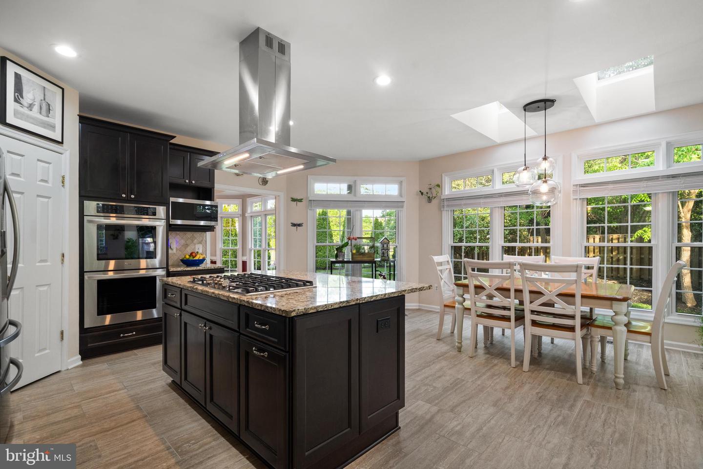 6221 JEAN LOUISE WAY, ALEXANDRIA, Virginia 22310, 5 Bedrooms Bedrooms, ,4 BathroomsBathrooms,Residential,For sale,6221 JEAN LOUISE WAY,VAFX2236072 MLS # VAFX2236072