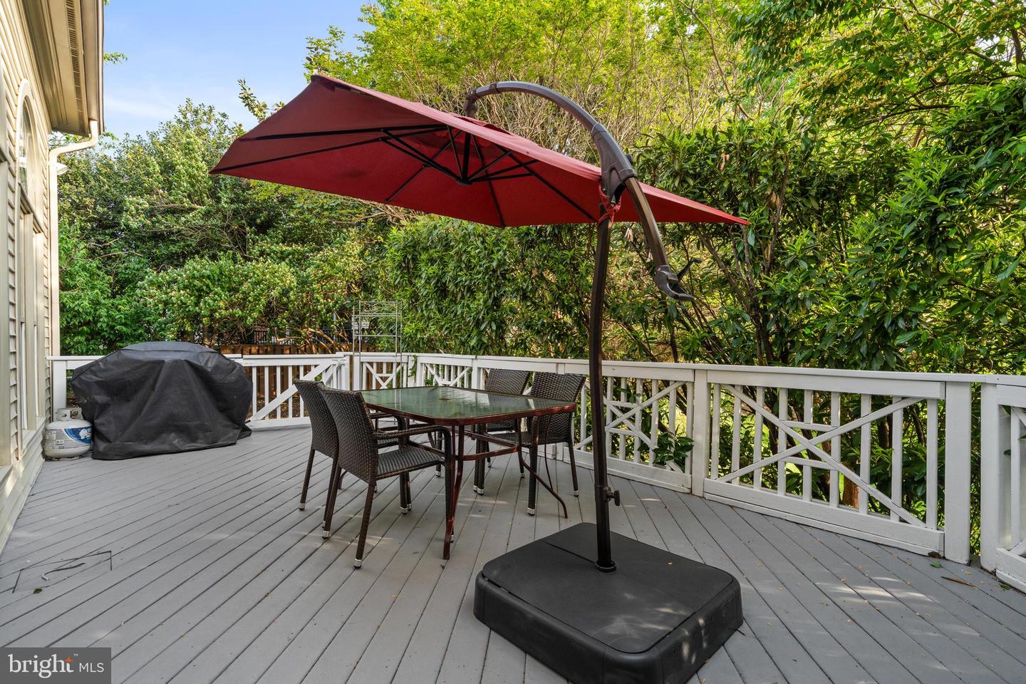 6221 JEAN LOUISE WAY, ALEXANDRIA, Virginia 22310, 5 Bedrooms Bedrooms, ,4 BathroomsBathrooms,Residential,For sale,6221 JEAN LOUISE WAY,VAFX2236072 MLS # VAFX2236072