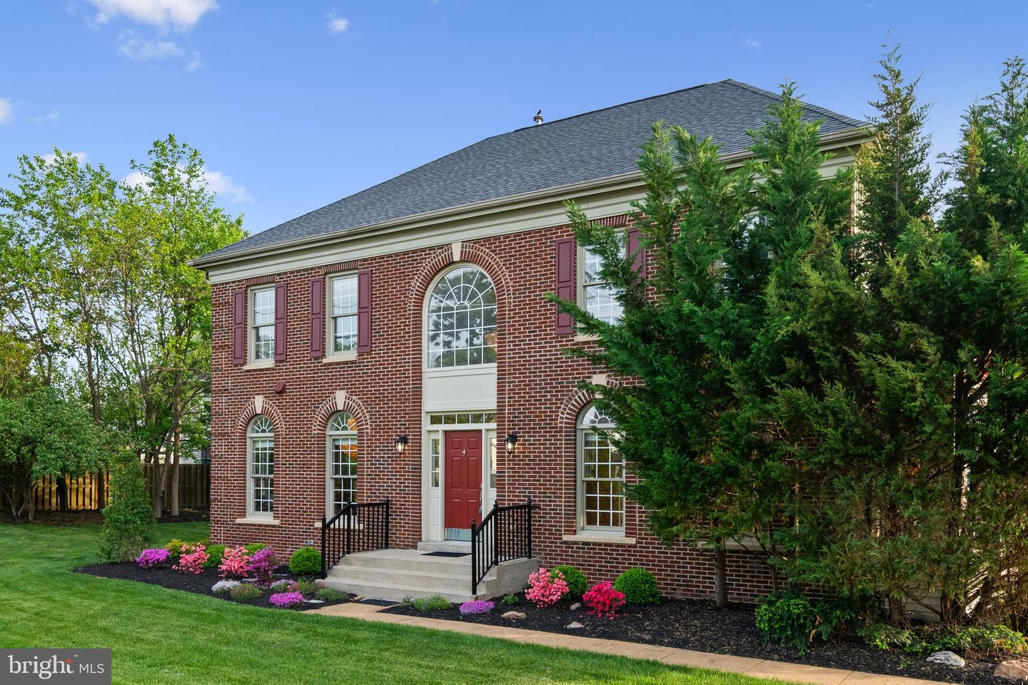 6221 JEAN LOUISE WAY, ALEXANDRIA, Virginia 22310, 5 Bedrooms Bedrooms, ,4 BathroomsBathrooms,Residential,For sale,6221 JEAN LOUISE WAY,VAFX2236072 MLS # VAFX2236072