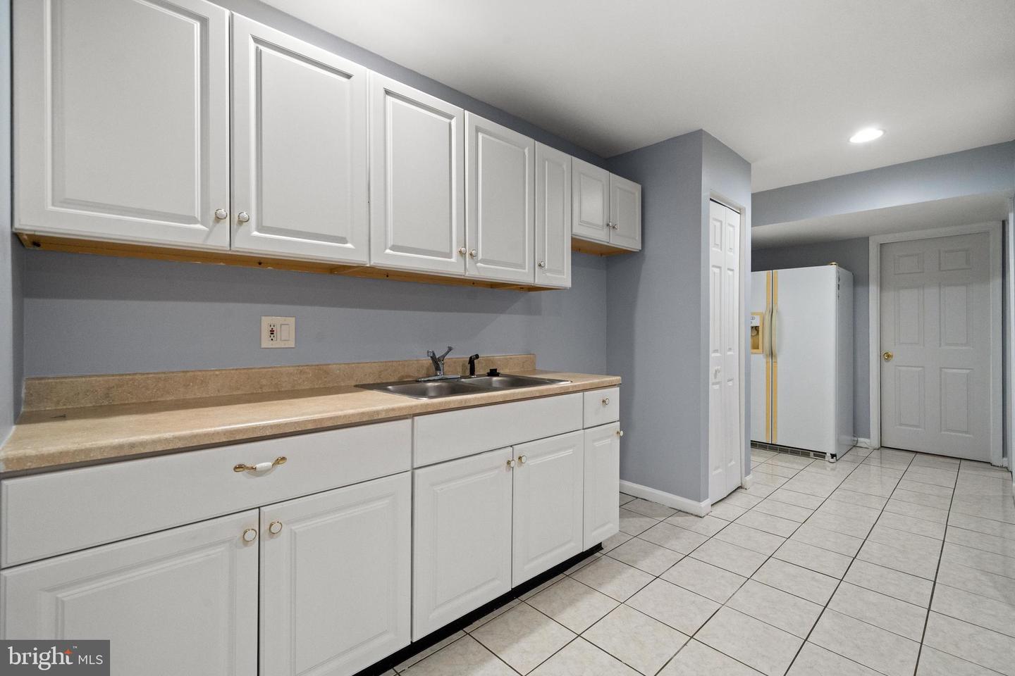 6221 JEAN LOUISE WAY, ALEXANDRIA, Virginia 22310, 5 Bedrooms Bedrooms, ,4 BathroomsBathrooms,Residential,For sale,6221 JEAN LOUISE WAY,VAFX2236072 MLS # VAFX2236072