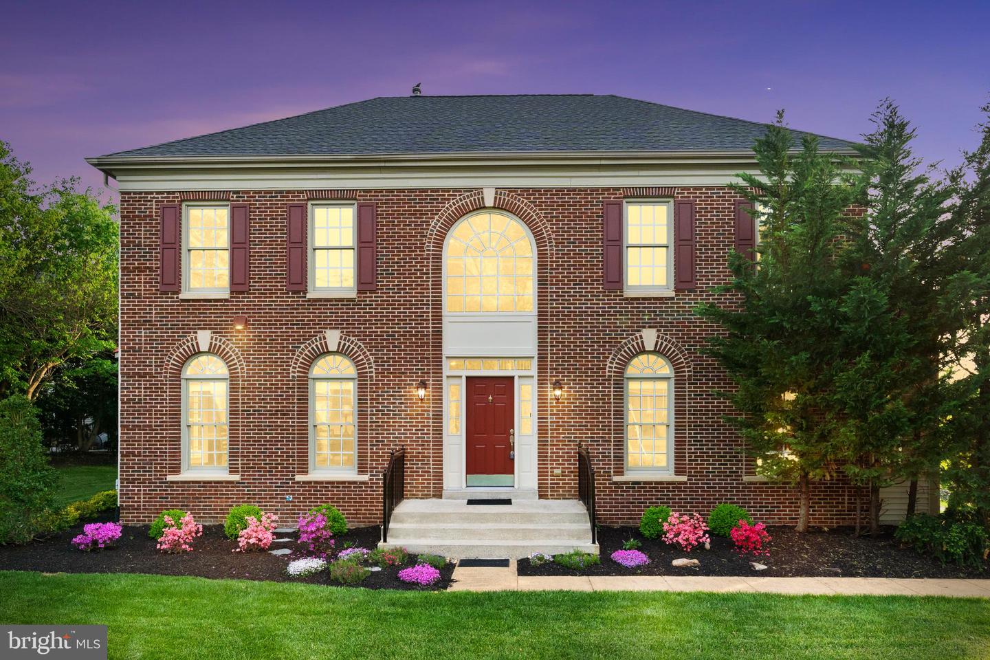 6221 JEAN LOUISE WAY, ALEXANDRIA, Virginia 22310, 5 Bedrooms Bedrooms, ,4 BathroomsBathrooms,Residential,For sale,6221 JEAN LOUISE WAY,VAFX2236072 MLS # VAFX2236072