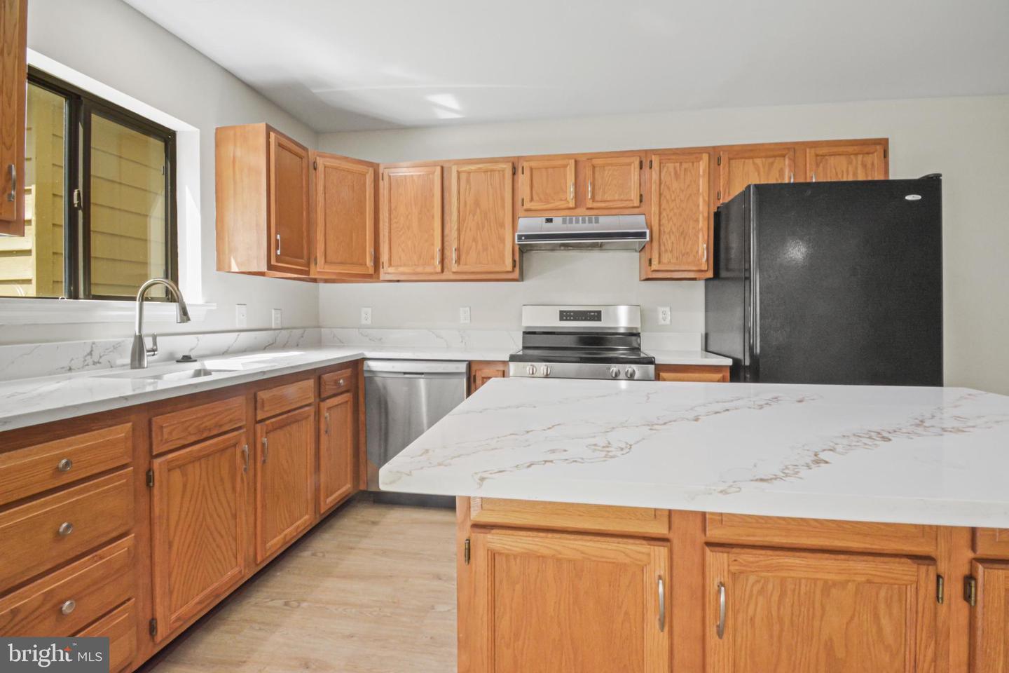 1132 AMBER RIDGE RD, CHARLOTTESVILLE, Virginia 22901, 4 Bedrooms Bedrooms, ,2 BathroomsBathrooms,Residential,For sale,1132 AMBER RIDGE RD,VAAB2000954 MLS # VAAB2000954