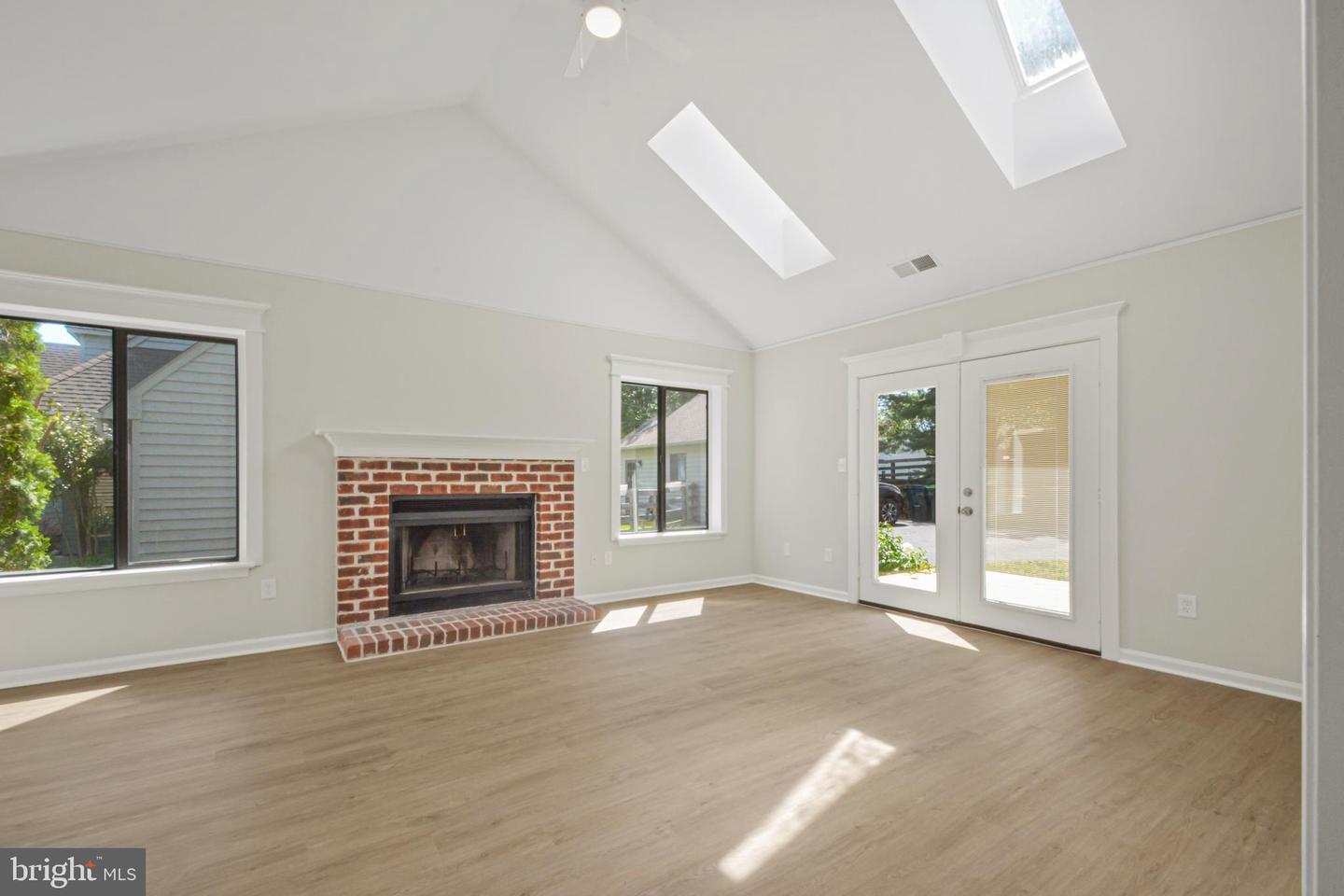 1132 AMBER RIDGE RD, CHARLOTTESVILLE, Virginia 22901, 4 Bedrooms Bedrooms, ,2 BathroomsBathrooms,Residential,For sale,1132 AMBER RIDGE RD,VAAB2000954 MLS # VAAB2000954