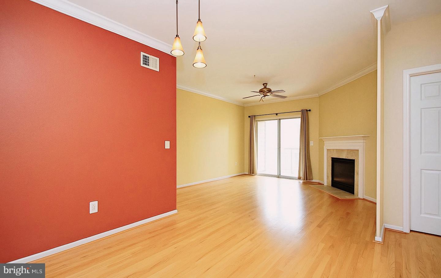 1580 SPRING GATE DR #4303, MCLEAN, Virginia 22102, 2 Bedrooms Bedrooms, ,2 BathroomsBathrooms,Residential,For sale,1580 SPRING GATE DR #4303,VAFX2236086 MLS # VAFX2236086
