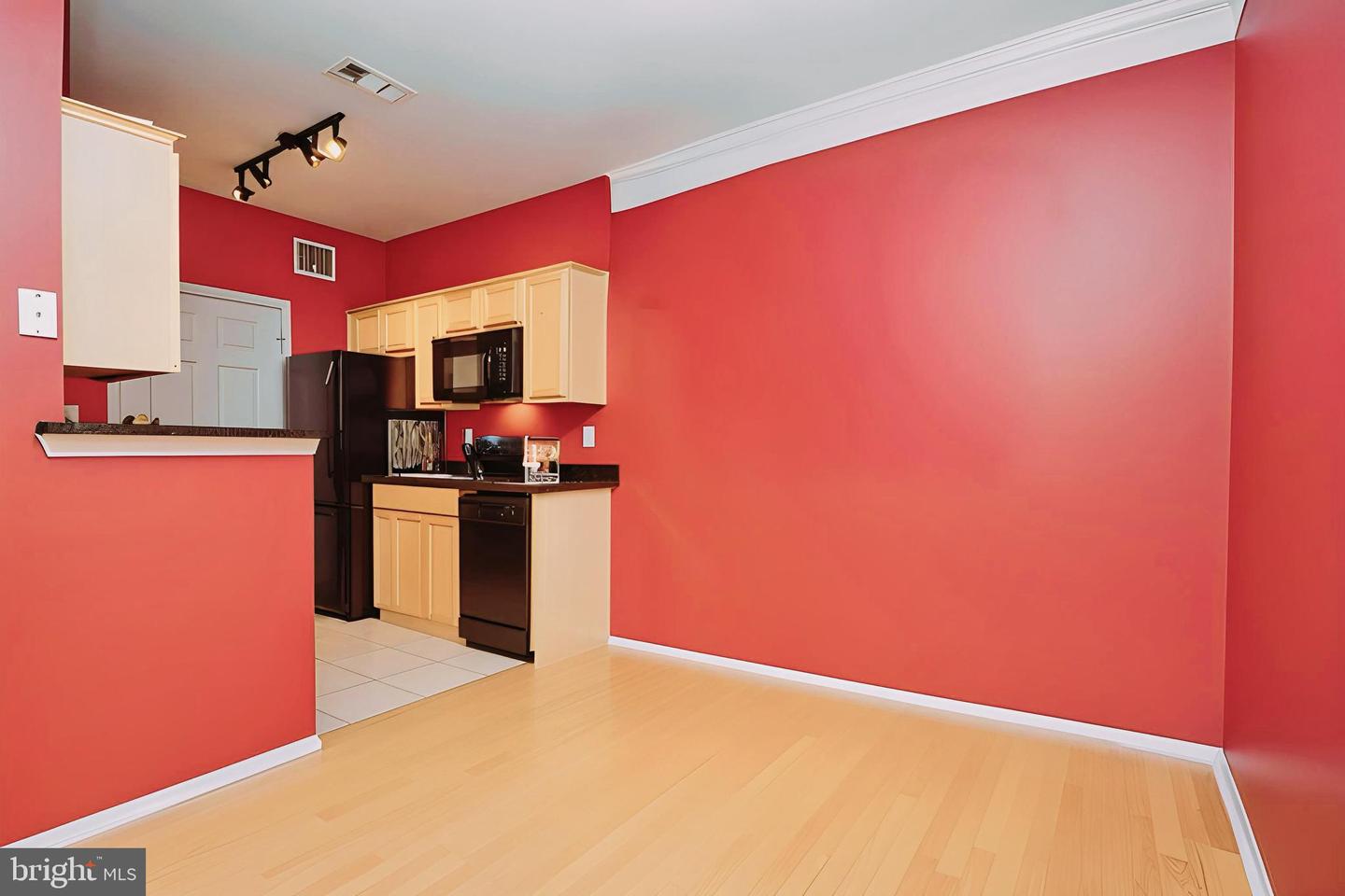 1580 SPRING GATE DR #4303, MCLEAN, Virginia 22102, 2 Bedrooms Bedrooms, ,2 BathroomsBathrooms,Residential,For sale,1580 SPRING GATE DR #4303,VAFX2236086 MLS # VAFX2236086
