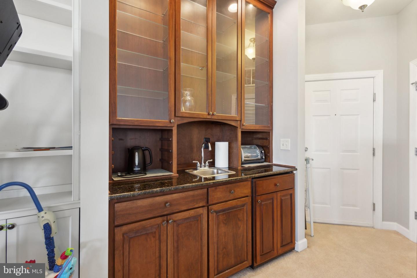 820 BELMONT BAY DR #405, WOODBRIDGE, Virginia 22191, 3 Bedrooms Bedrooms, ,3 BathroomsBathrooms,Residential,For sale,820 BELMONT BAY DR #405,VAPW2092736 MLS # VAPW2092736