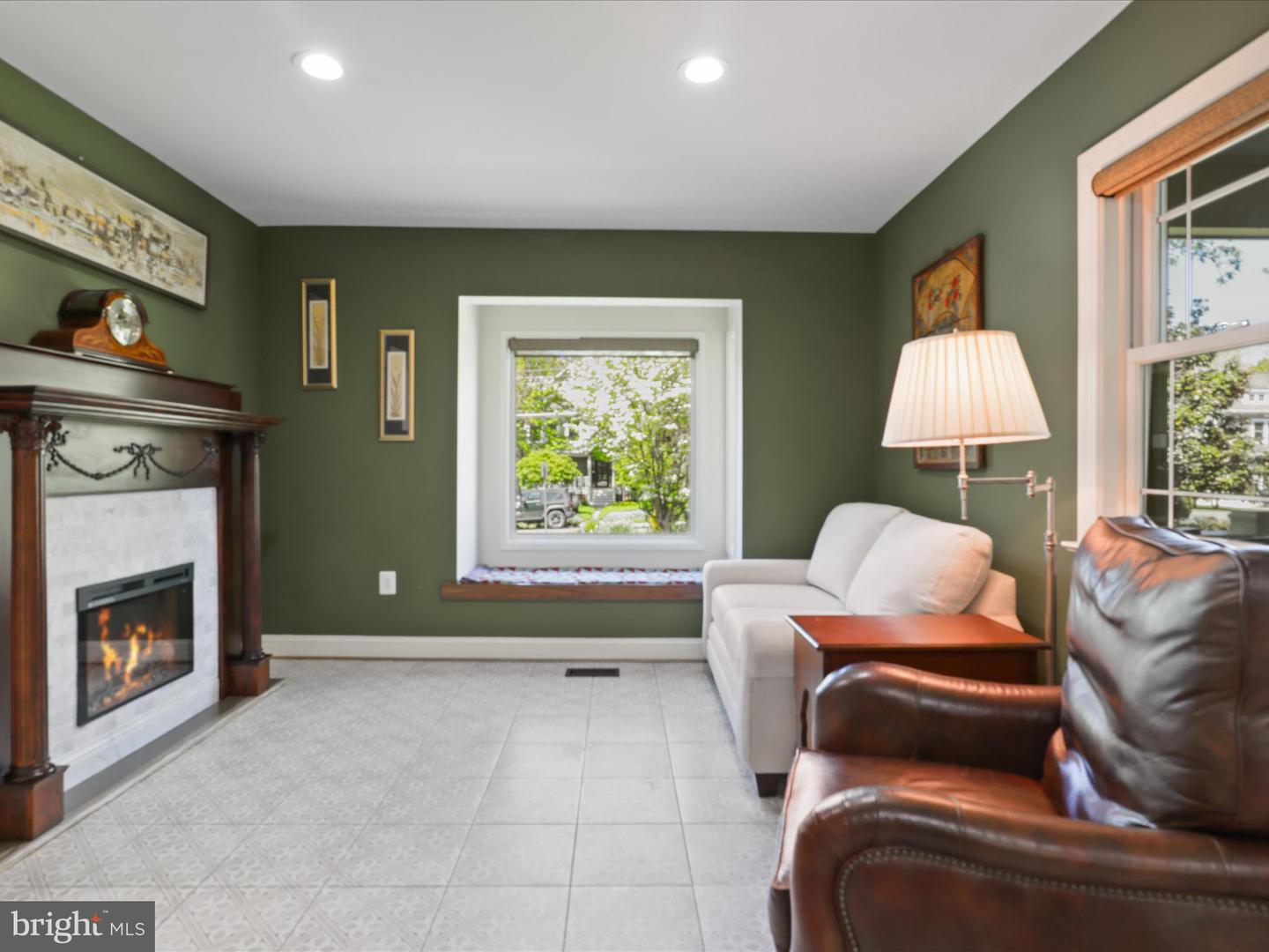 432 ORCHARD ST NW, VIENNA, Virginia 22180, 5 Bedrooms Bedrooms, 20 Rooms Rooms,4 BathroomsBathrooms,Residential,For sale,432 ORCHARD ST NW,VAFX2236226 MLS # VAFX2236226