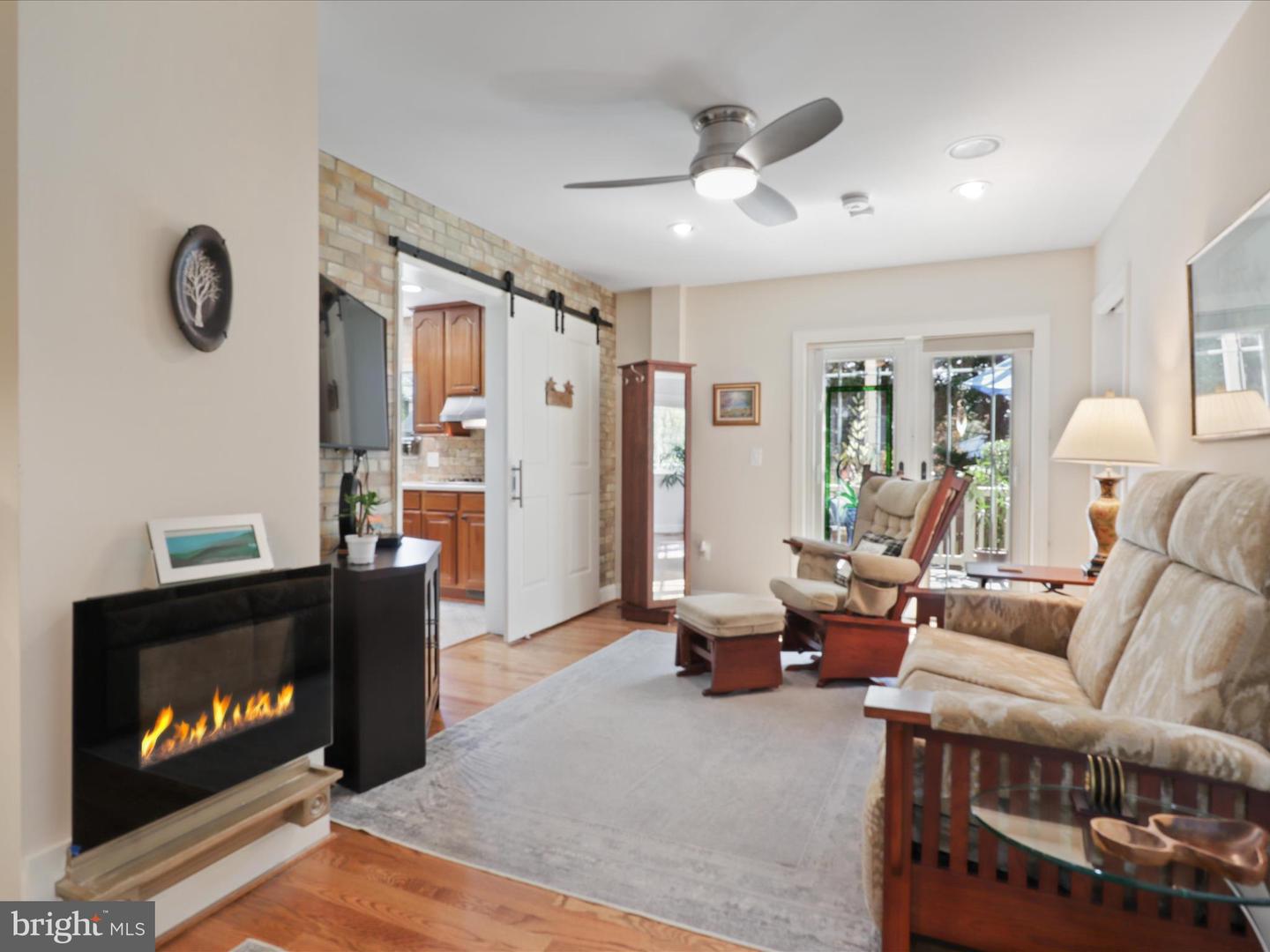 432 ORCHARD ST NW, VIENNA, Virginia 22180, 5 Bedrooms Bedrooms, 20 Rooms Rooms,4 BathroomsBathrooms,Residential,For sale,432 ORCHARD ST NW,VAFX2236226 MLS # VAFX2236226