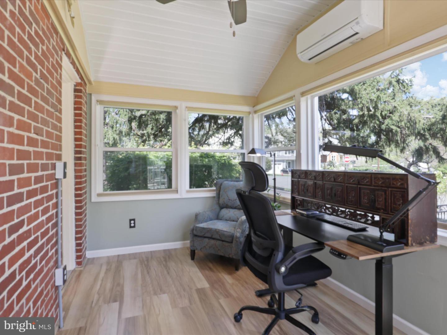 432 ORCHARD ST NW, VIENNA, Virginia 22180, 5 Bedrooms Bedrooms, 20 Rooms Rooms,4 BathroomsBathrooms,Residential,For sale,432 ORCHARD ST NW,VAFX2236226 MLS # VAFX2236226