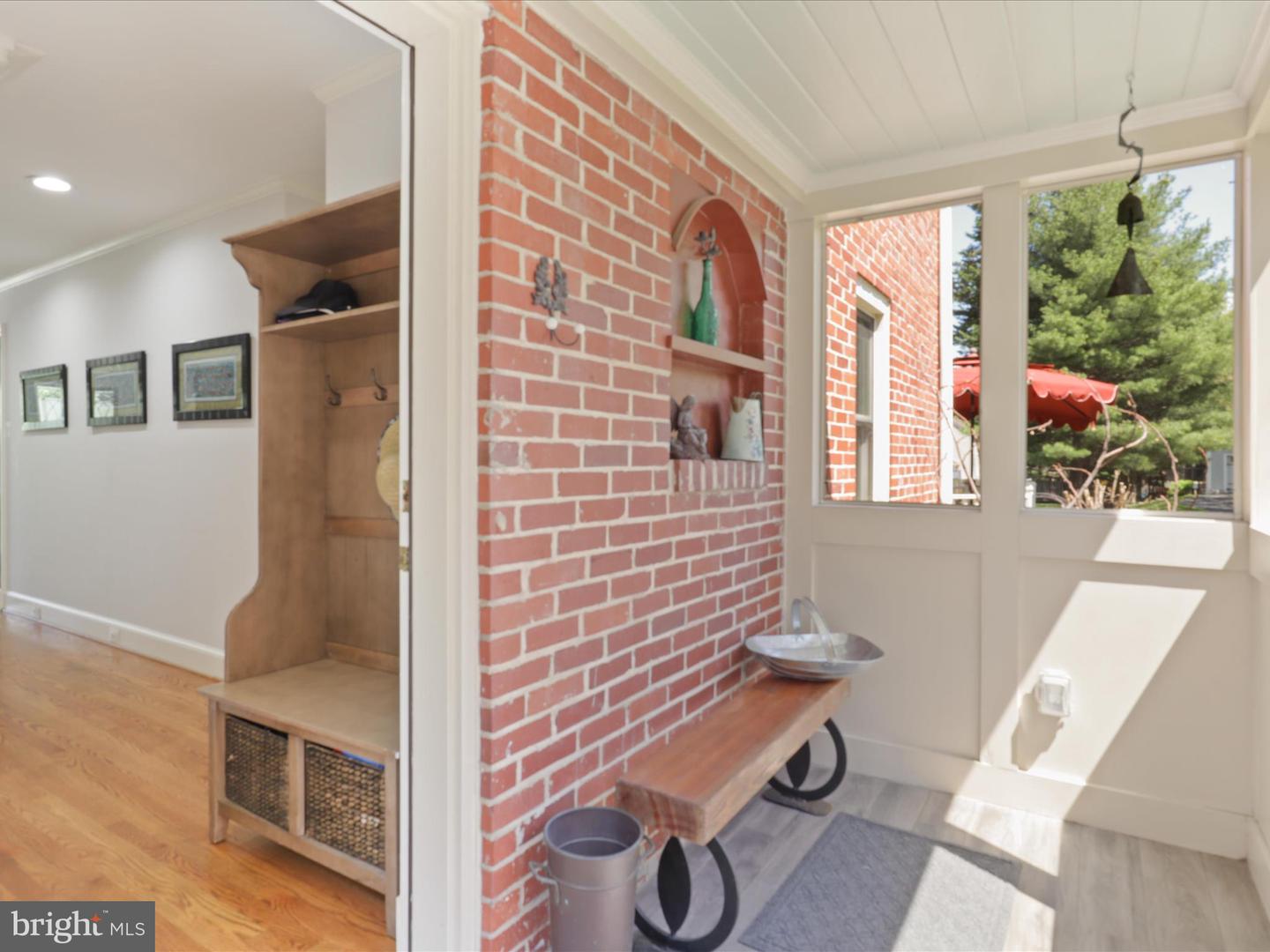 432 ORCHARD ST NW, VIENNA, Virginia 22180, 5 Bedrooms Bedrooms, 20 Rooms Rooms,4 BathroomsBathrooms,Residential,For sale,432 ORCHARD ST NW,VAFX2236226 MLS # VAFX2236226
