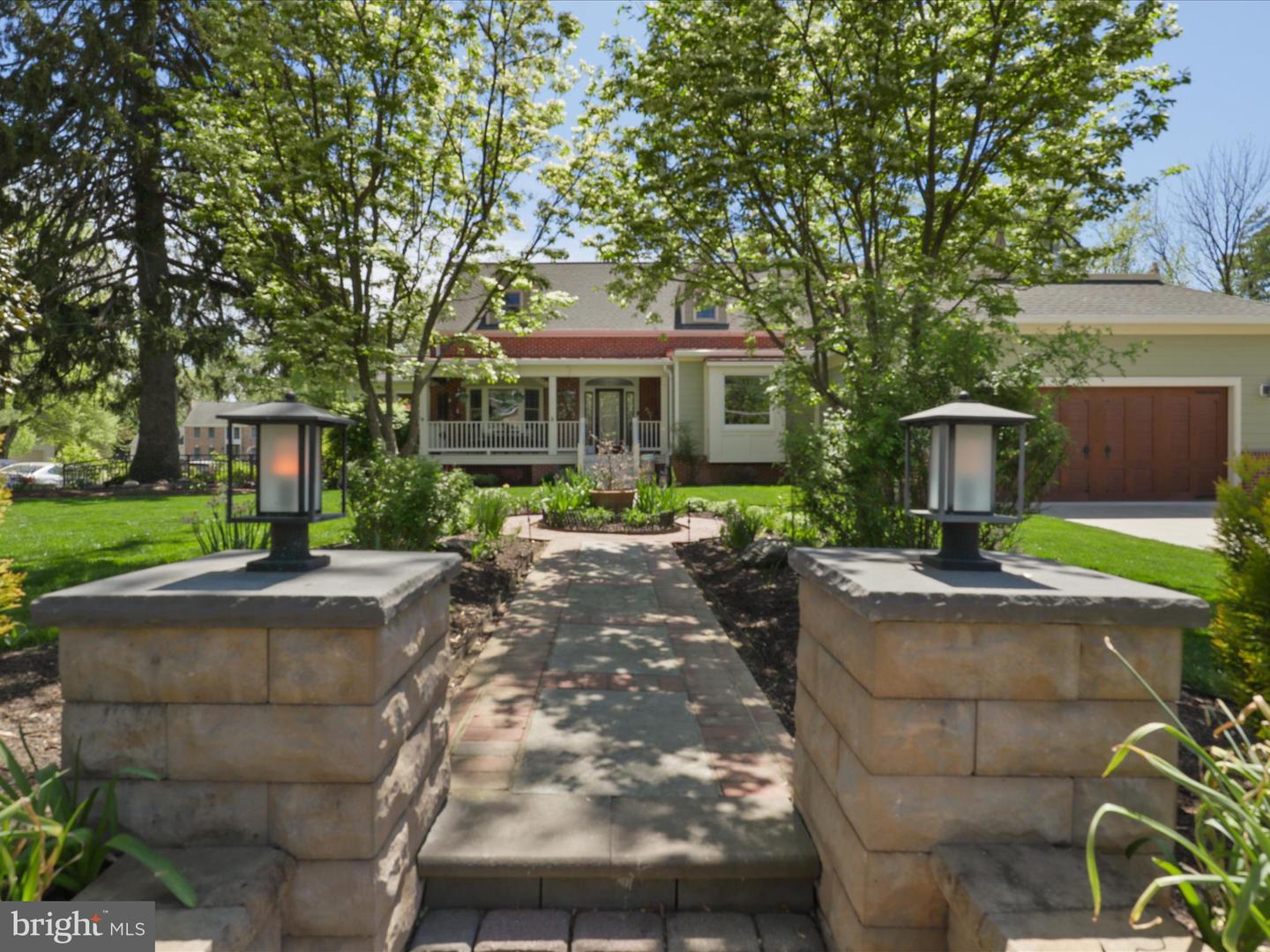 432 ORCHARD ST NW, VIENNA, Virginia 22180, 5 Bedrooms Bedrooms, 20 Rooms Rooms,4 BathroomsBathrooms,Residential,For sale,432 ORCHARD ST NW,VAFX2236226 MLS # VAFX2236226