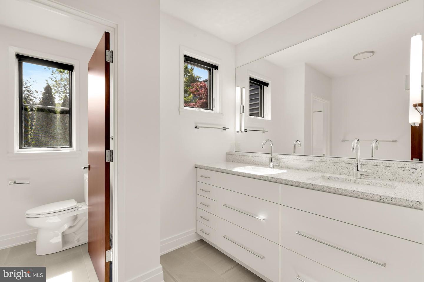 4640 Q ST NW, WASHINGTON, District Of Columbia 20007, 5 Bedrooms Bedrooms, ,4 BathroomsBathrooms,Residential,For sale,4640 Q ST NW,DCDC2197032 MLS # DCDC2197032