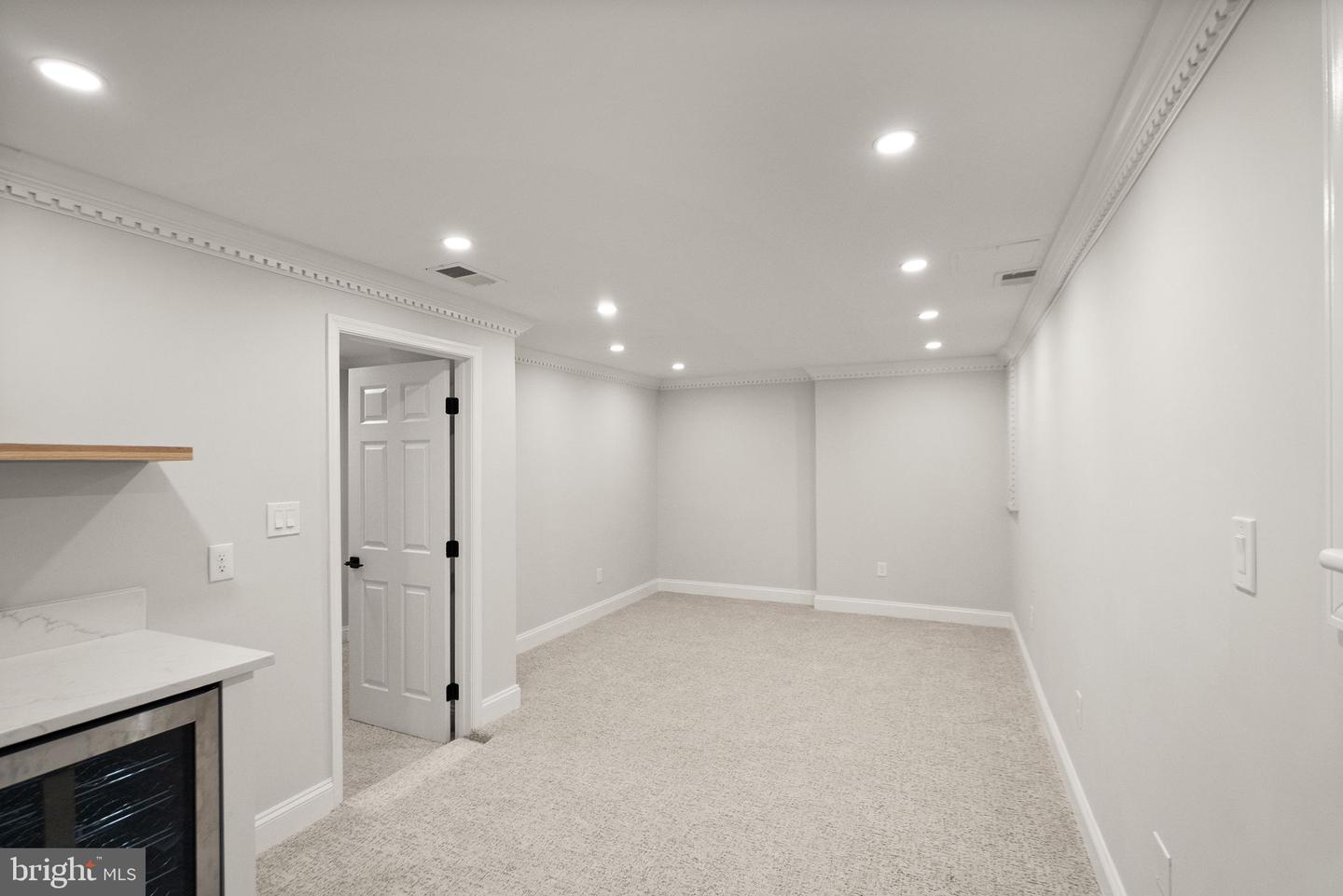 3166 ELLENWOOD DR, FAIRFAX, Virginia 22031, 3 Bedrooms Bedrooms, ,3 BathroomsBathrooms,Residential,For sale,3166 ELLENWOOD DR,VAFX2236058 MLS # VAFX2236058