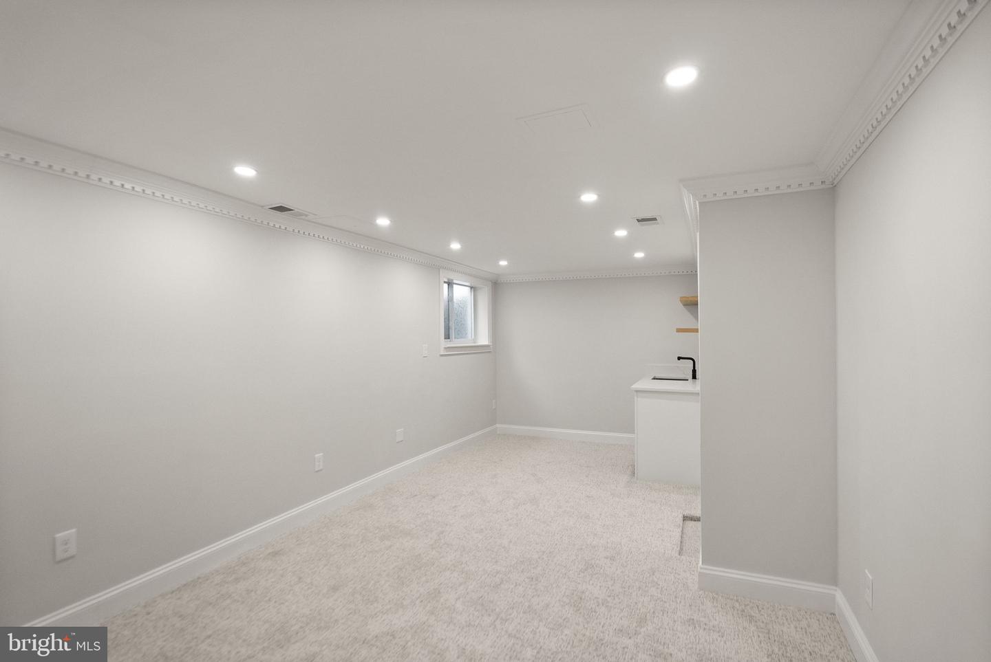 3166 ELLENWOOD DR, FAIRFAX, Virginia 22031, 3 Bedrooms Bedrooms, ,3 BathroomsBathrooms,Residential,For sale,3166 ELLENWOOD DR,VAFX2236058 MLS # VAFX2236058