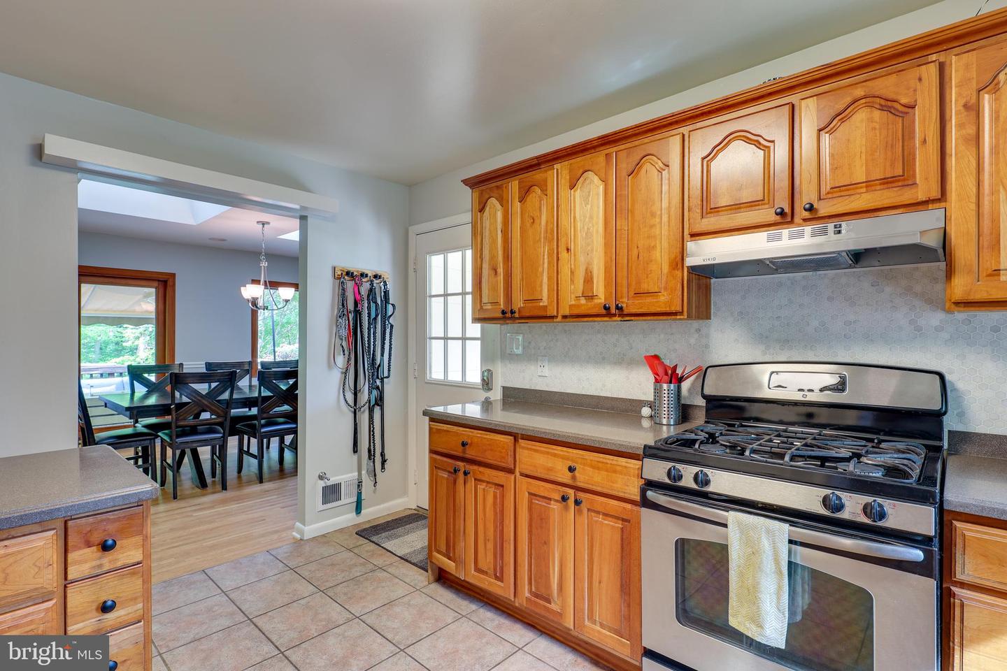 6921 ASHBURY DR, SPRINGFIELD, Virginia 22152, 5 Bedrooms Bedrooms, ,3 BathroomsBathrooms,Residential,For sale,6921 ASHBURY DR,VAFX2236250 MLS # VAFX2236250