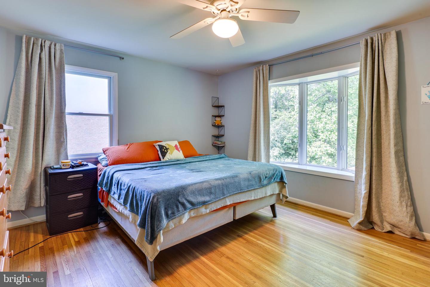 6921 ASHBURY DR, SPRINGFIELD, Virginia 22152, 5 Bedrooms Bedrooms, ,3 BathroomsBathrooms,Residential,For sale,6921 ASHBURY DR,VAFX2236250 MLS # VAFX2236250