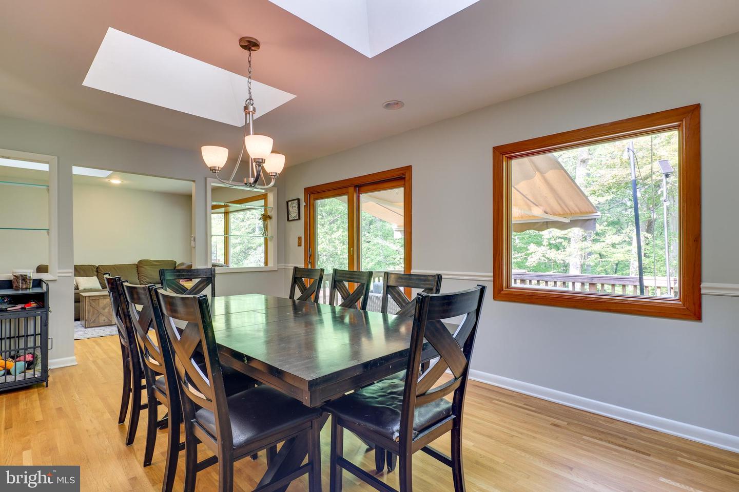 6921 ASHBURY DR, SPRINGFIELD, Virginia 22152, 5 Bedrooms Bedrooms, ,3 BathroomsBathrooms,Residential,For sale,6921 ASHBURY DR,VAFX2236250 MLS # VAFX2236250