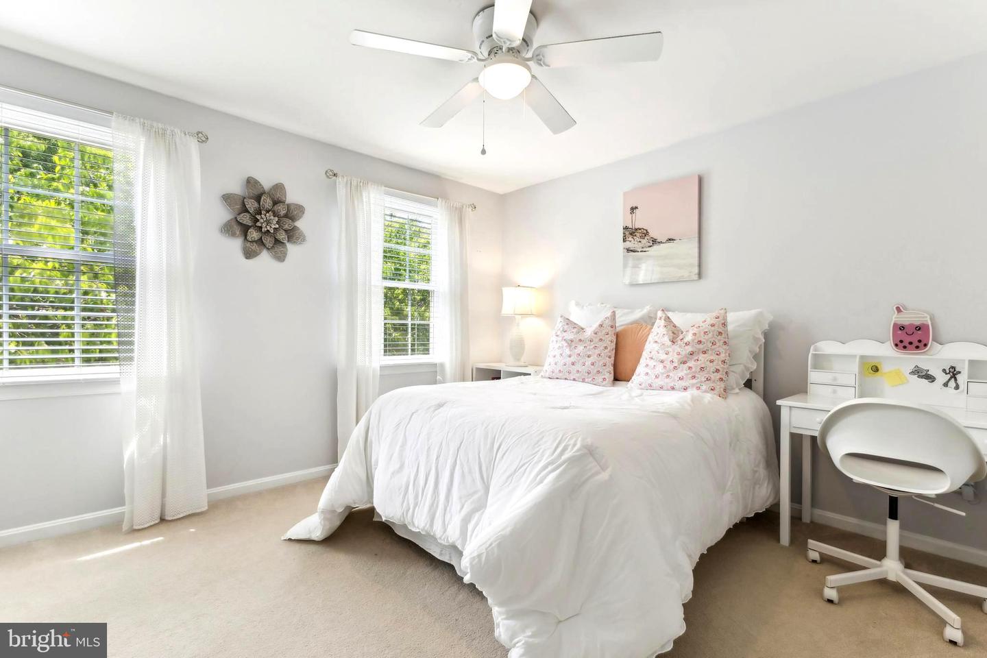 16069 HAYES LN, WOODBRIDGE, Virginia 22191, 4 Bedrooms Bedrooms, ,3 BathroomsBathrooms,Residential,For sale,16069 HAYES LN,VAPW2092804 MLS # VAPW2092804