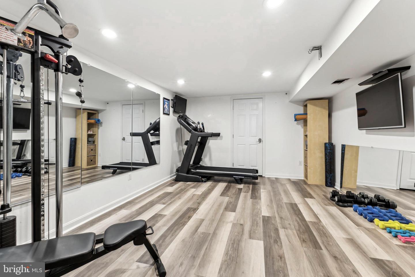 16069 HAYES LN, WOODBRIDGE, Virginia 22191, 4 Bedrooms Bedrooms, ,3 BathroomsBathrooms,Residential,For sale,16069 HAYES LN,VAPW2092804 MLS # VAPW2092804