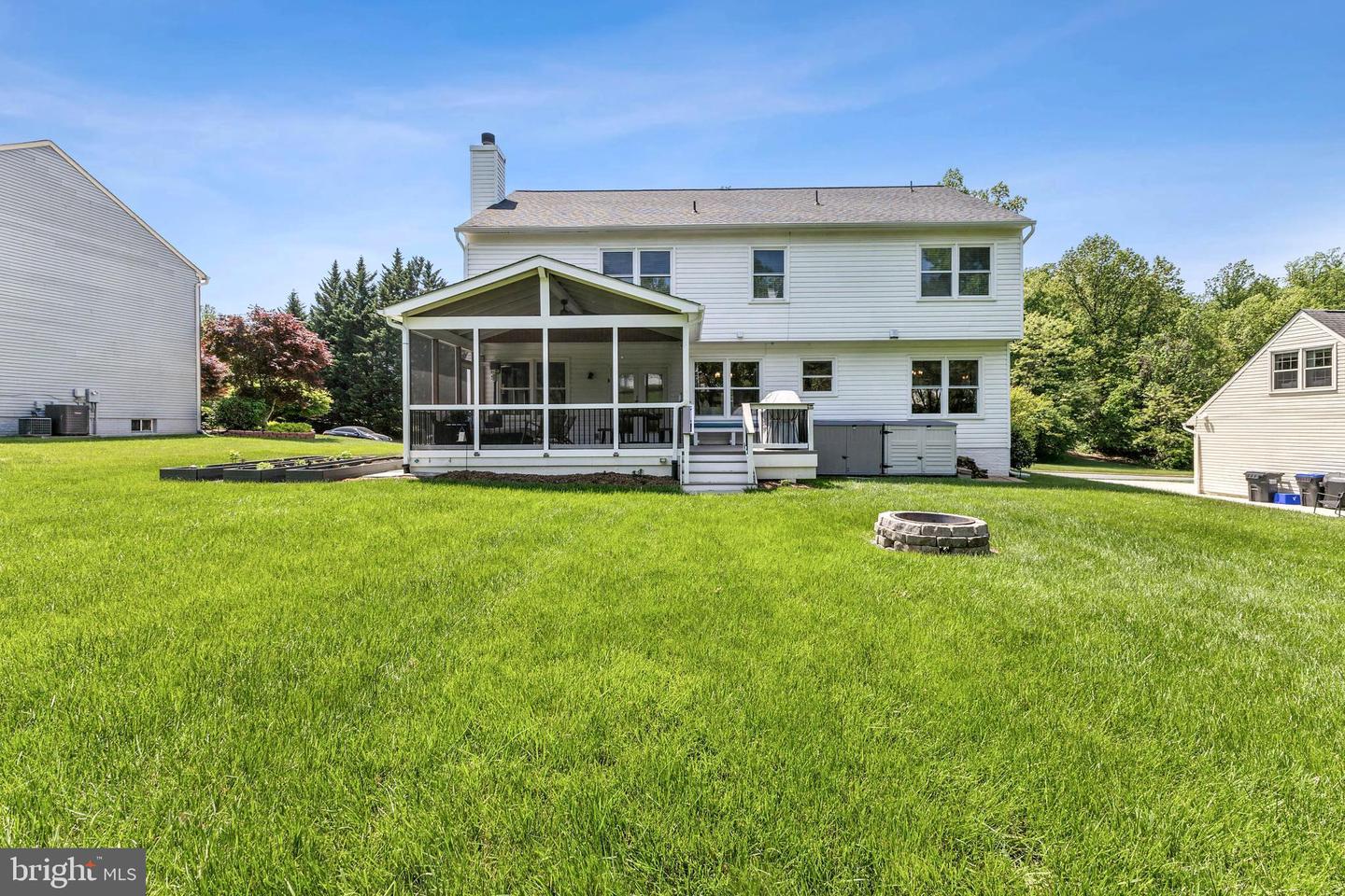 16069 HAYES LN, WOODBRIDGE, Virginia 22191, 4 Bedrooms Bedrooms, ,3 BathroomsBathrooms,Residential,For sale,16069 HAYES LN,VAPW2092804 MLS # VAPW2092804