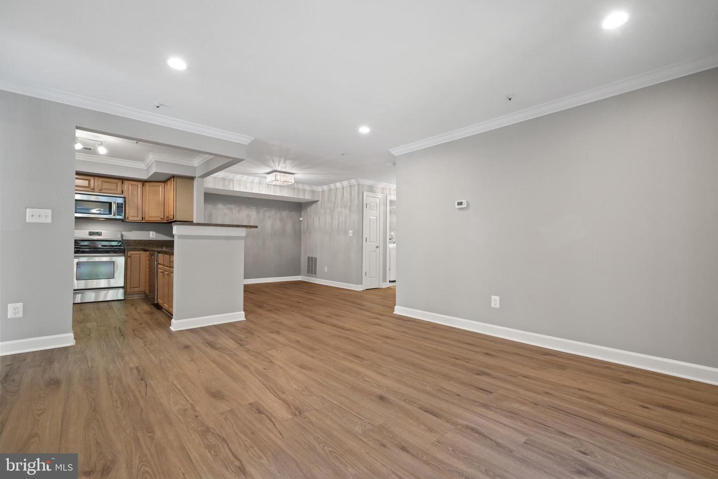 12229 FAIRFIELD HOUSE DR #203A, FAIRFAX, Virginia 22033, 2 Bedrooms Bedrooms, ,2 BathroomsBathrooms,Residential,For sale,12229 FAIRFIELD HOUSE DR #203A,VAFX2236314 MLS # VAFX2236314