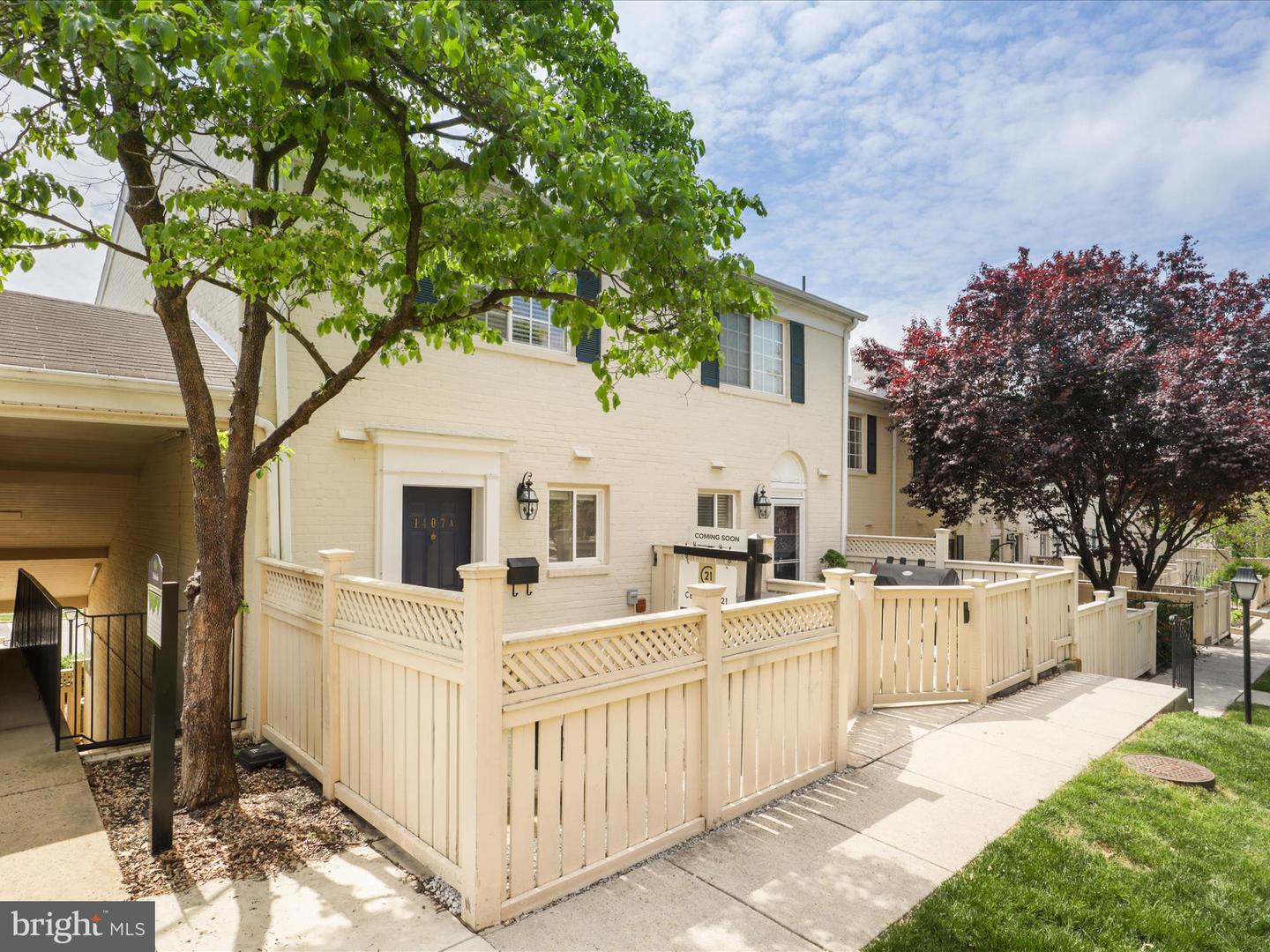 1407 N VAN DORN ST #A, ALEXANDRIA, Virginia 22304, 2 Bedrooms Bedrooms, ,1 BathroomBathrooms,Residential,For sale,1407 N VAN DORN ST #A,VAAX2044558 MLS # VAAX2044558