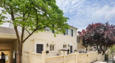 1407 N VAN DORN ST #A, ALEXANDRIA, Virginia 22304, 2 Bedrooms Bedrooms, ,1 BathroomBathrooms,Residential,For sale,1407 N VAN DORN ST #A,VAAX2044558 MLS # VAAX2044558