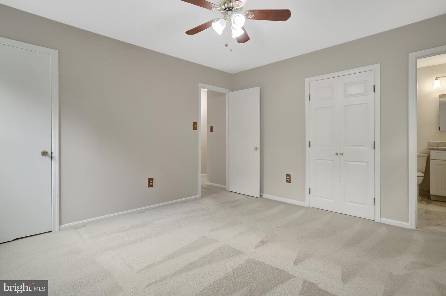 7716 CARRLEIGH PKWY, SPRINGFIELD, Virginia 22152, 6 Bedrooms Bedrooms, ,3 BathroomsBathrooms,Residential,For sale,7716 CARRLEIGH PKWY,VAFX2236430 MLS # VAFX2236430