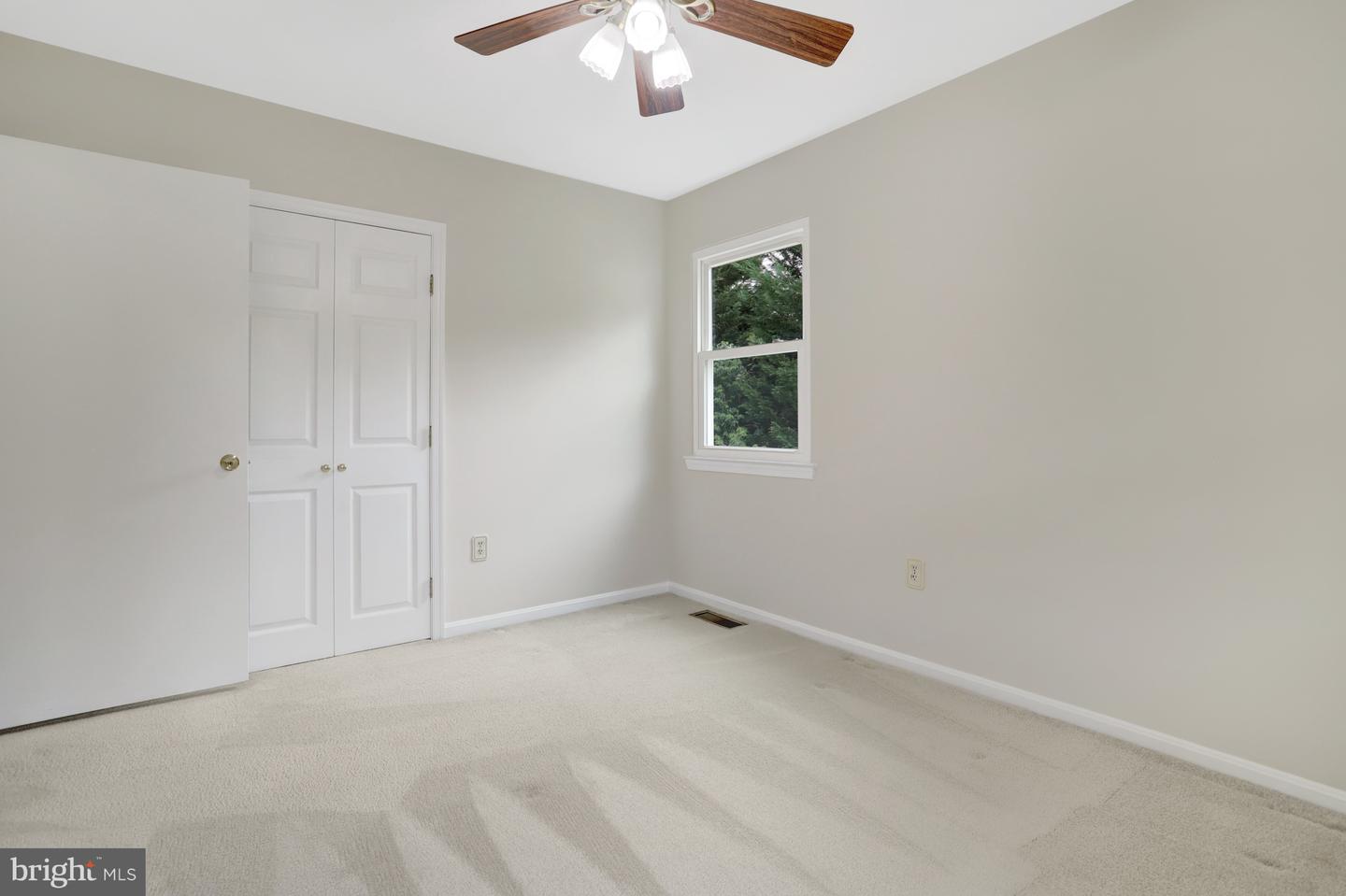7716 CARRLEIGH PKWY, SPRINGFIELD, Virginia 22152, 6 Bedrooms Bedrooms, ,3 BathroomsBathrooms,Residential,For sale,7716 CARRLEIGH PKWY,VAFX2236430 MLS # VAFX2236430