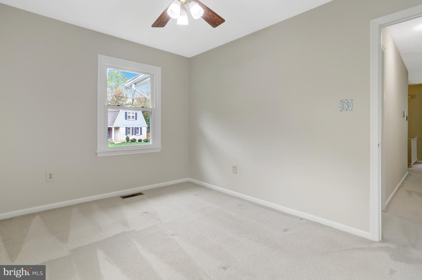 7716 CARRLEIGH PKWY, SPRINGFIELD, Virginia 22152, 6 Bedrooms Bedrooms, ,3 BathroomsBathrooms,Residential,For sale,7716 CARRLEIGH PKWY,VAFX2236430 MLS # VAFX2236430
