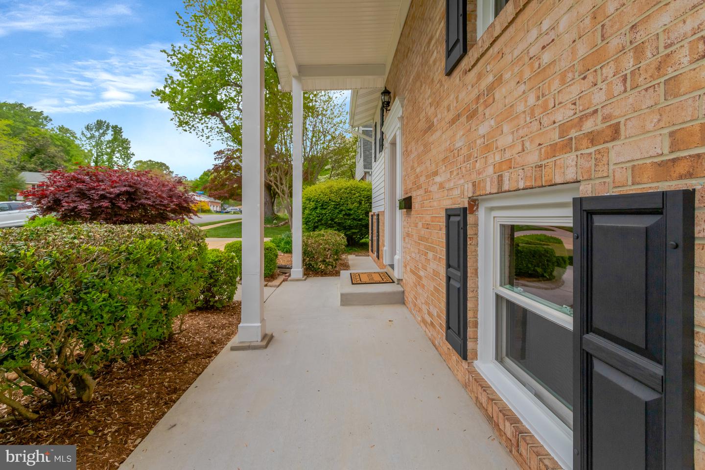 7716 CARRLEIGH PKWY, SPRINGFIELD, Virginia 22152, 6 Bedrooms Bedrooms, ,3 BathroomsBathrooms,Residential,For sale,7716 CARRLEIGH PKWY,VAFX2236430 MLS # VAFX2236430