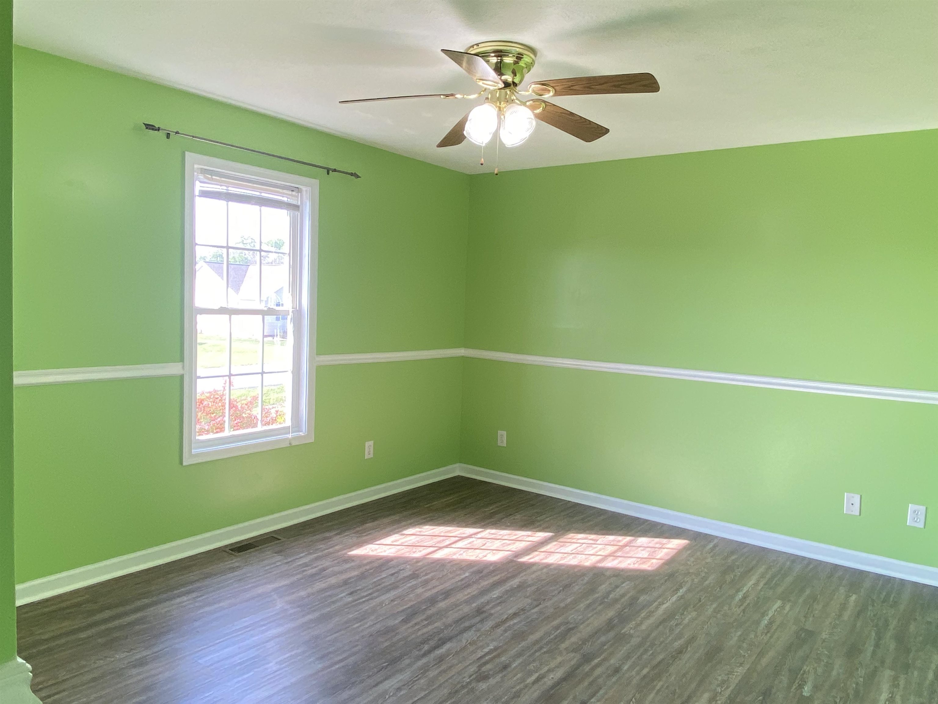 44 SUGAR MILL LN, WEYERS CAVE, Virginia 24486, 3 Bedrooms Bedrooms, ,2 BathroomsBathrooms,Residential,44 SUGAR MILL LN,664049 MLS # 664049