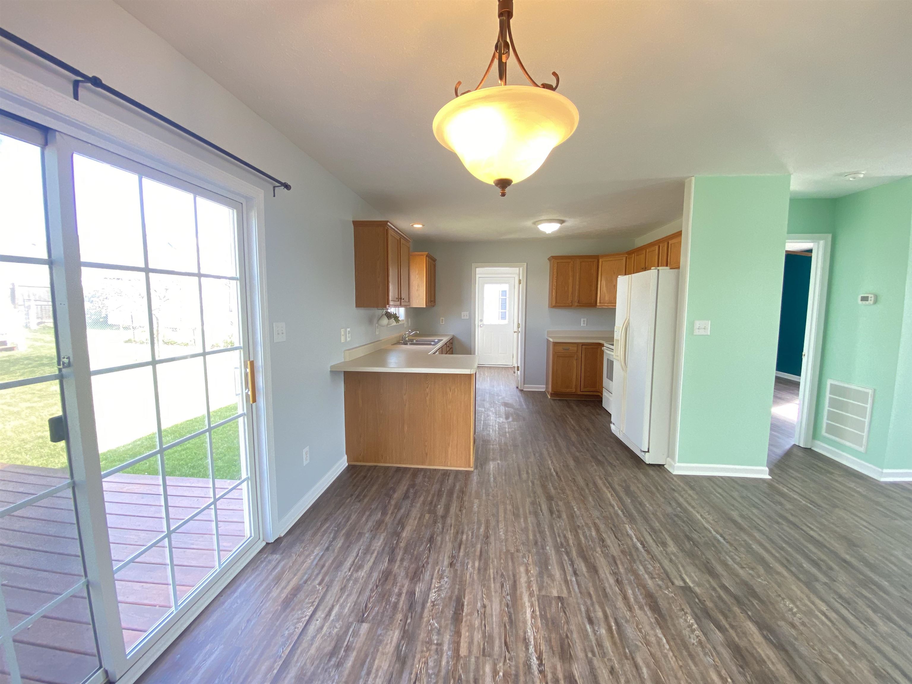 44 SUGAR MILL LN, WEYERS CAVE, Virginia 24486, 3 Bedrooms Bedrooms, ,2 BathroomsBathrooms,Residential,44 SUGAR MILL LN,664049 MLS # 664049